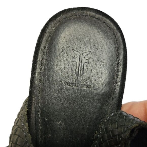 Frye - Picture 9 of 13